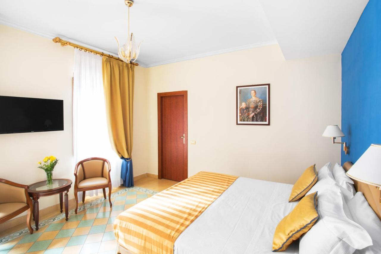 Hotel Piazza Di Spagna Рим Екстер'єр фото