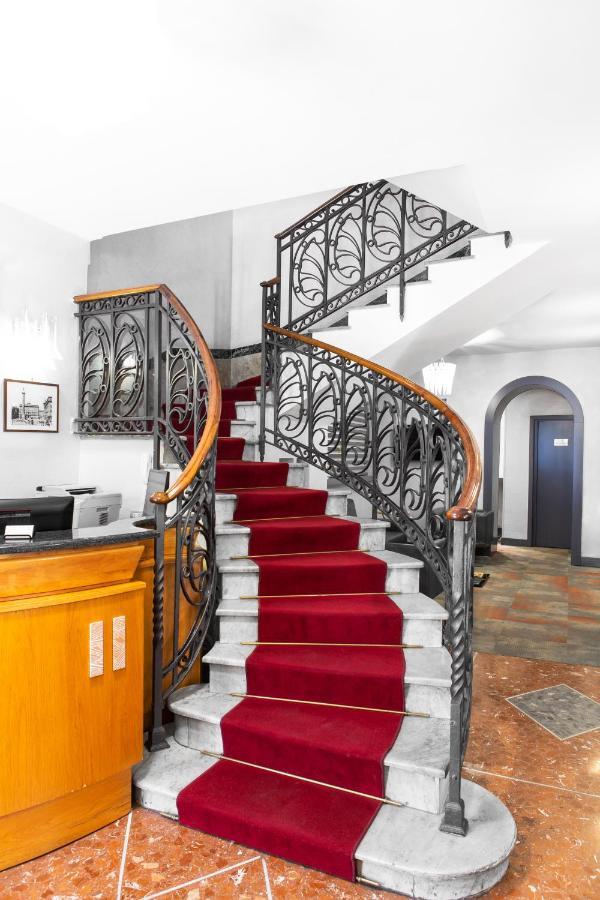 Hotel Piazza Di Spagna Рим Екстер'єр фото